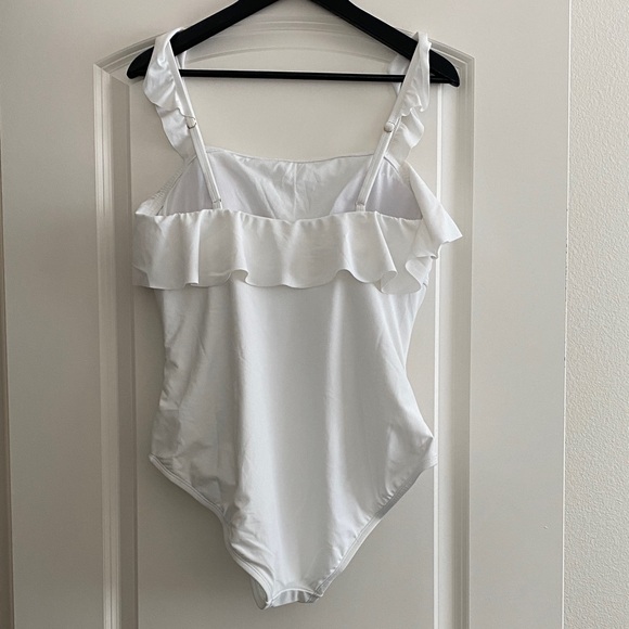 Kona Sol White Ruffled Kids Bodysuit - Picture 3 of 7